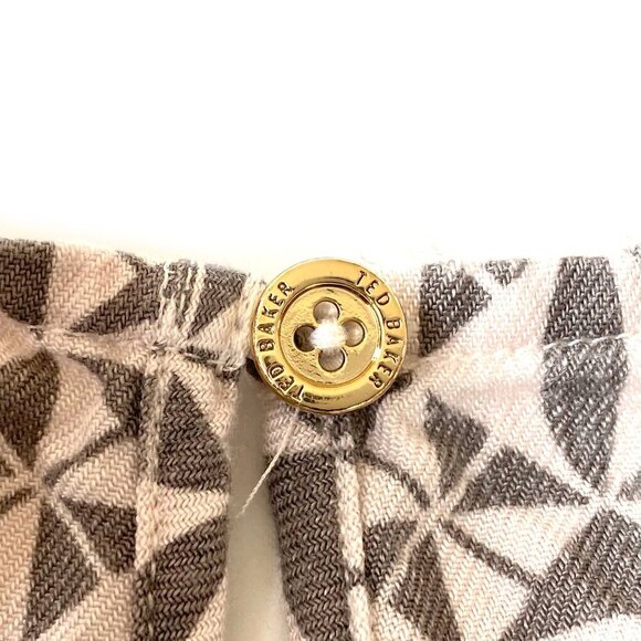 Ted Baker Laylei Blouse Womens 1 US 4 Short Sleeve Ties Geometric Floral Print - Picture 6 of 12